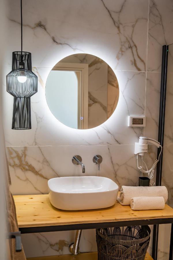 Euphoria Suites Lakki  Luaran gambar